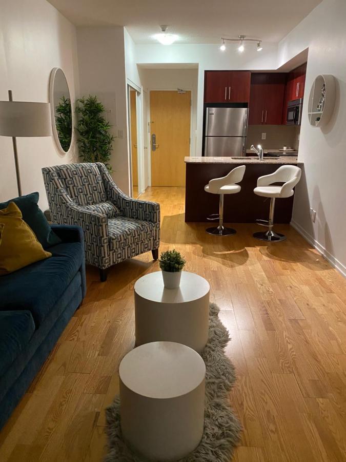 Cn Tower Maple Leaf Square Luxurious 2 Bedroom Appartement